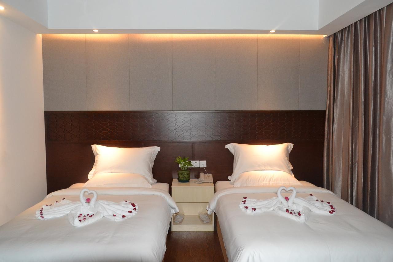 Royal Holiday Hotel Yangon Eksteriør bilde