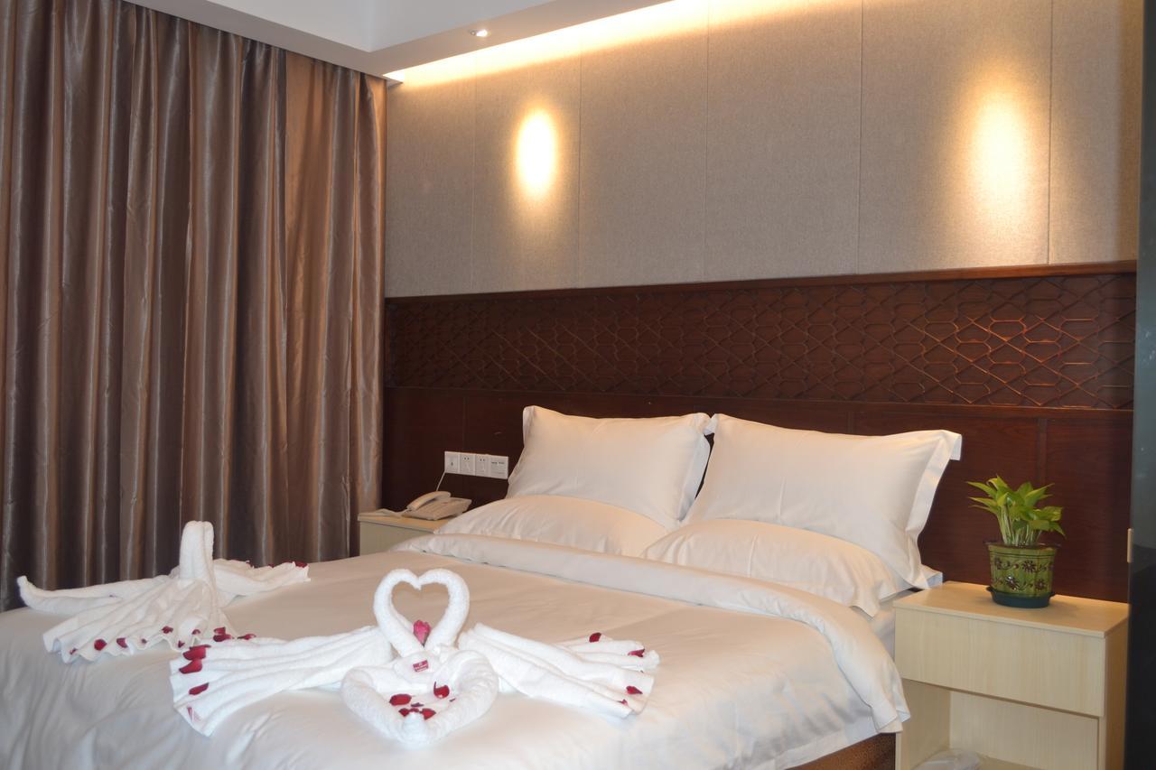 Royal Holiday Hotel Yangon Eksteriør bilde