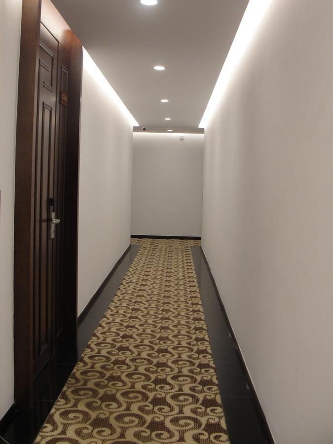 Royal Holiday Hotel Yangon Eksteriør bilde