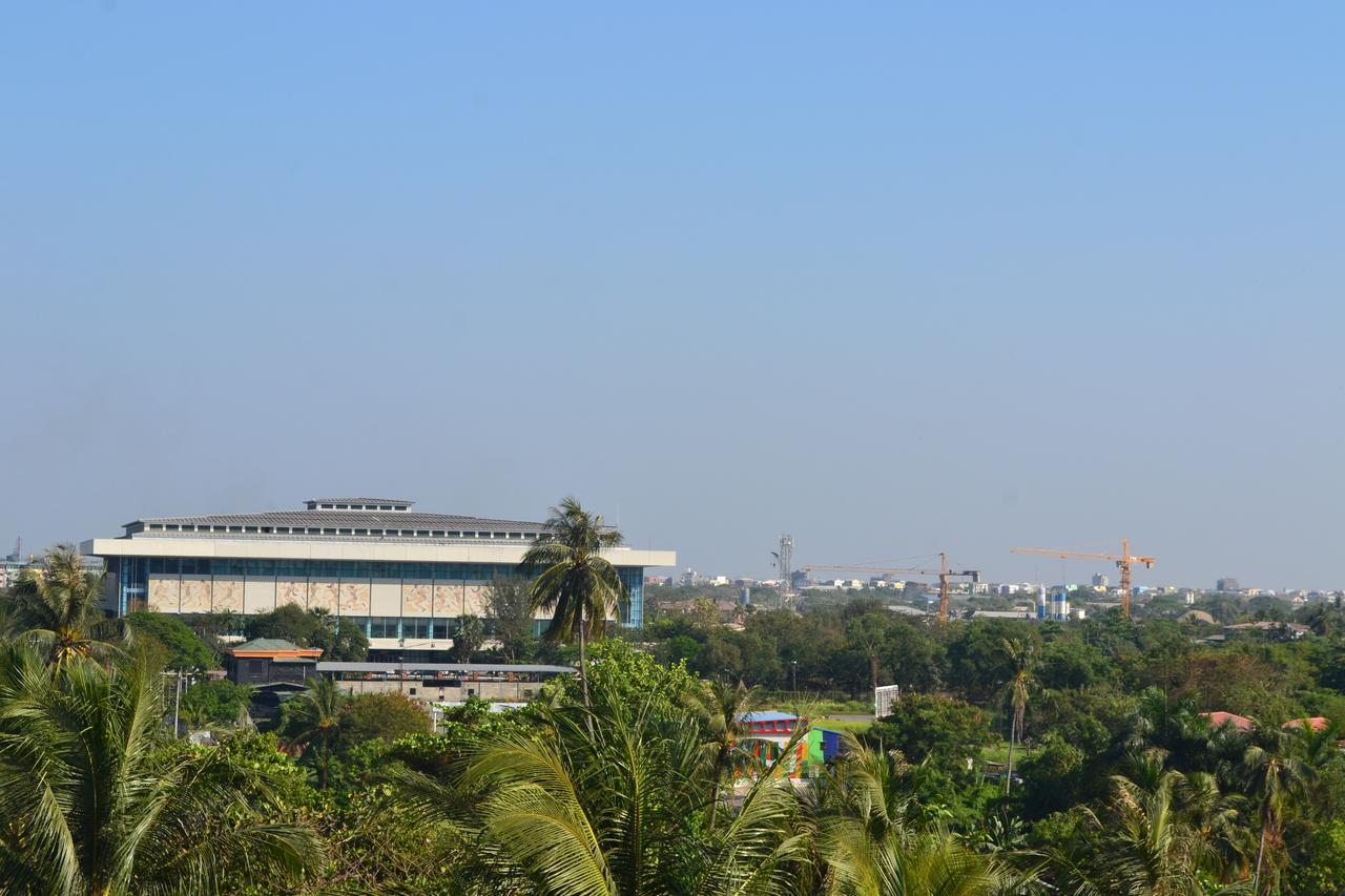 Royal Holiday Hotel Yangon Eksteriør bilde