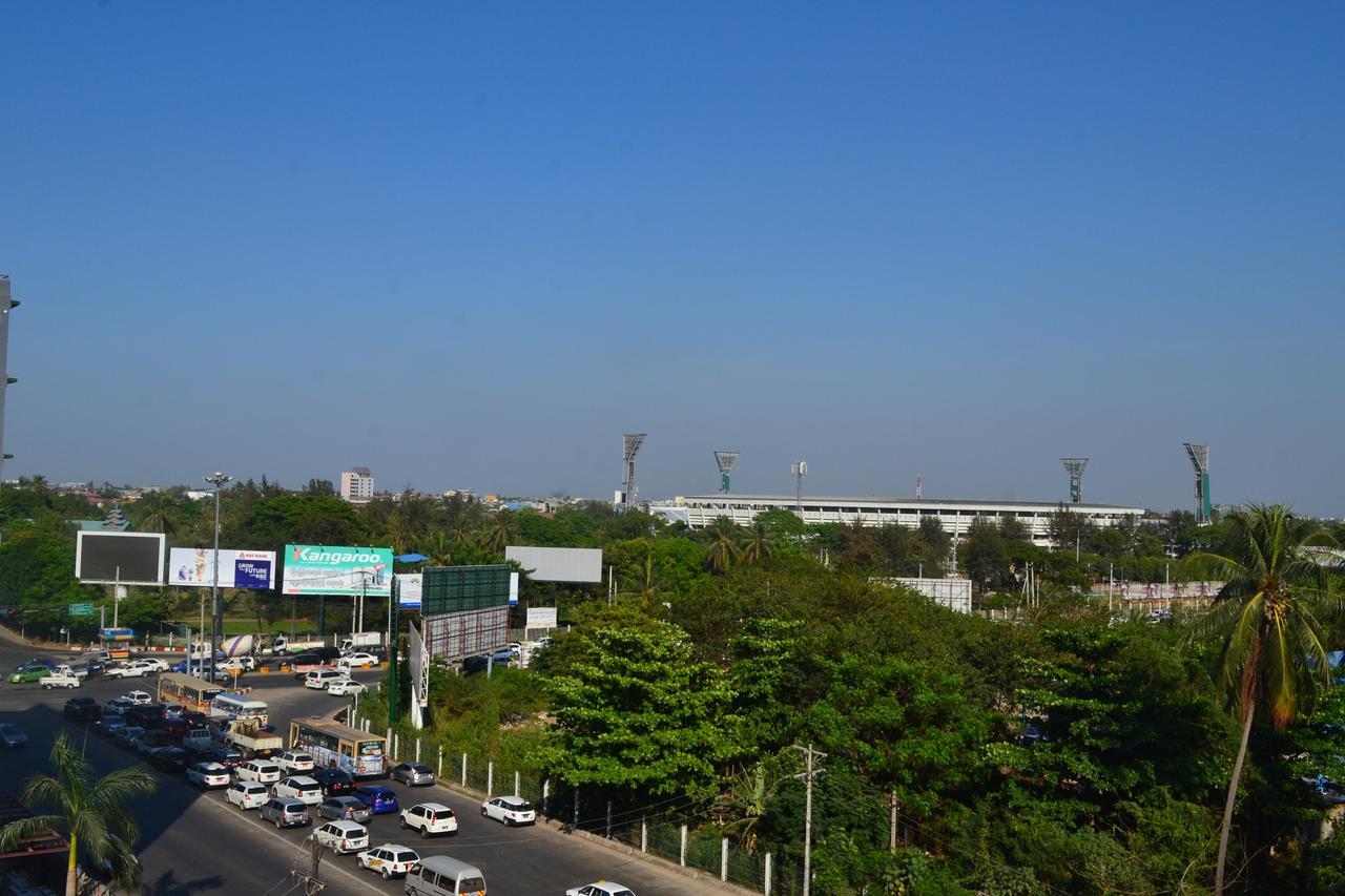 Royal Holiday Hotel Yangon Eksteriør bilde