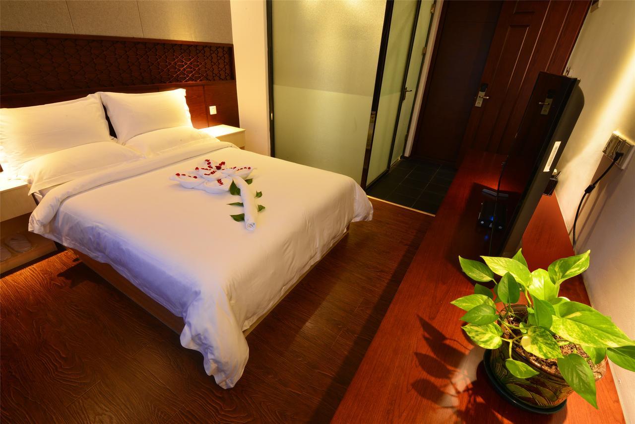 Royal Holiday Hotel Yangon Eksteriør bilde