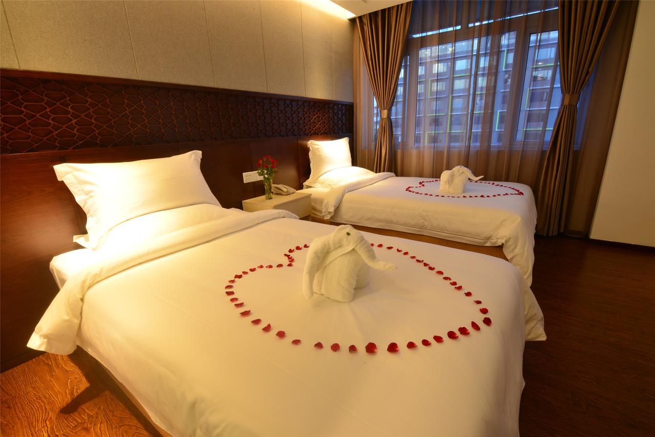 Royal Holiday Hotel Yangon Eksteriør bilde
