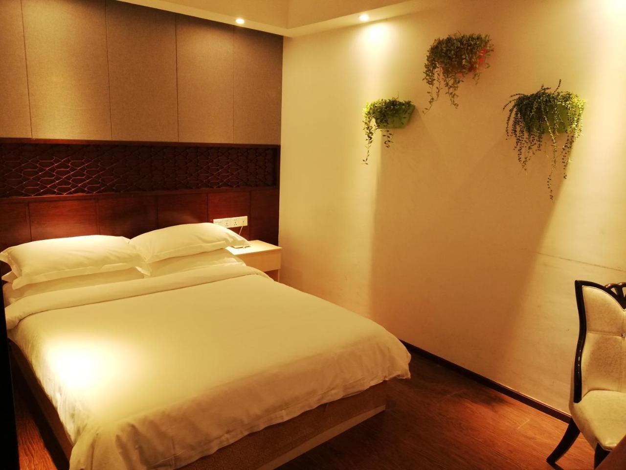 Royal Holiday Hotel Yangon Eksteriør bilde